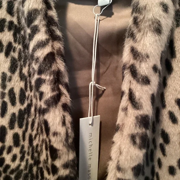 Michelle Mason Faux Fur tiger Long Coat size 4 - Picture 2 of 5